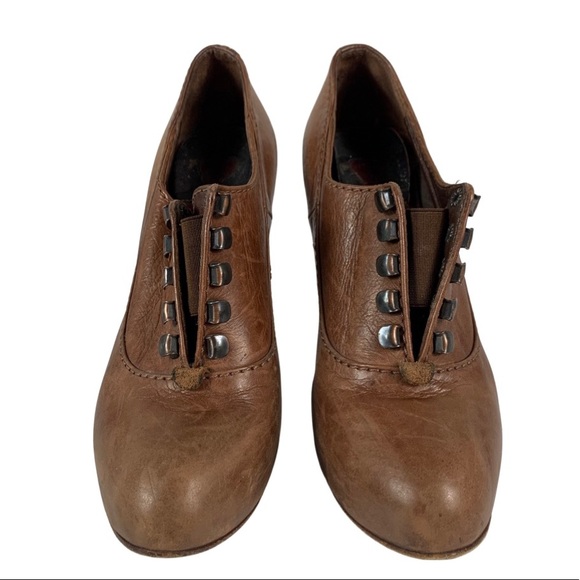 Chloe Silverado Brown Lace Up Mary Jane Wooden Block Heel Oxford Pump Size 7.5 - Picture 2 of 9